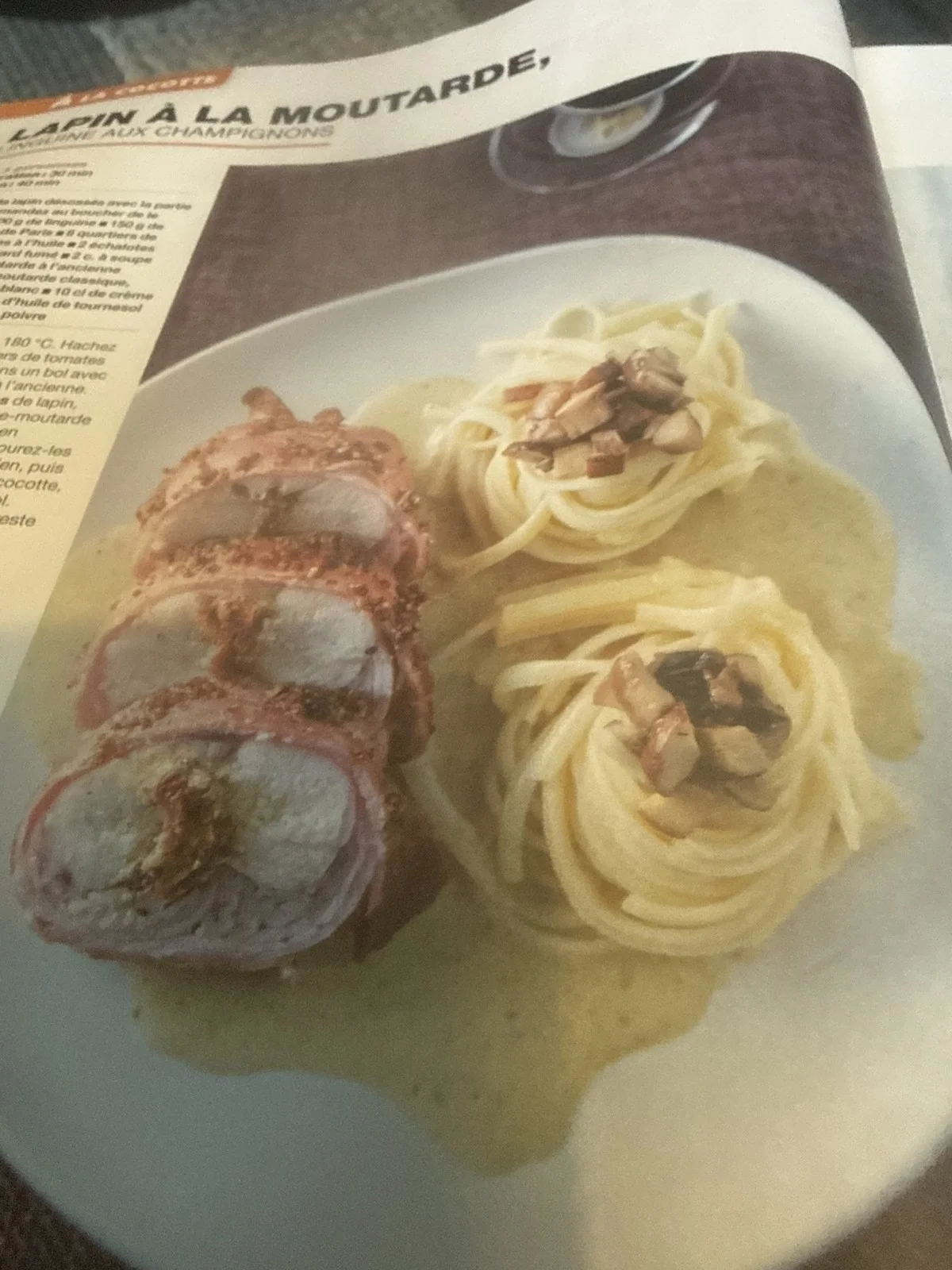 Lapin à la moutarde, Linguine champignons