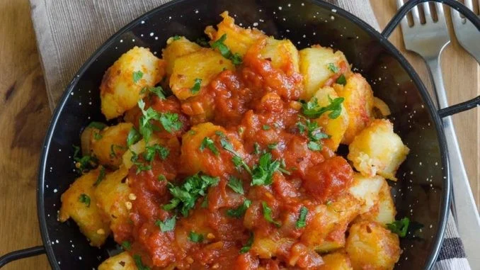 Patatas bravas
