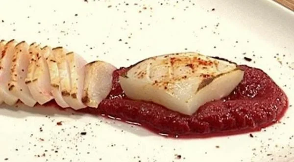 Blanc de seiche et purée de betteraves